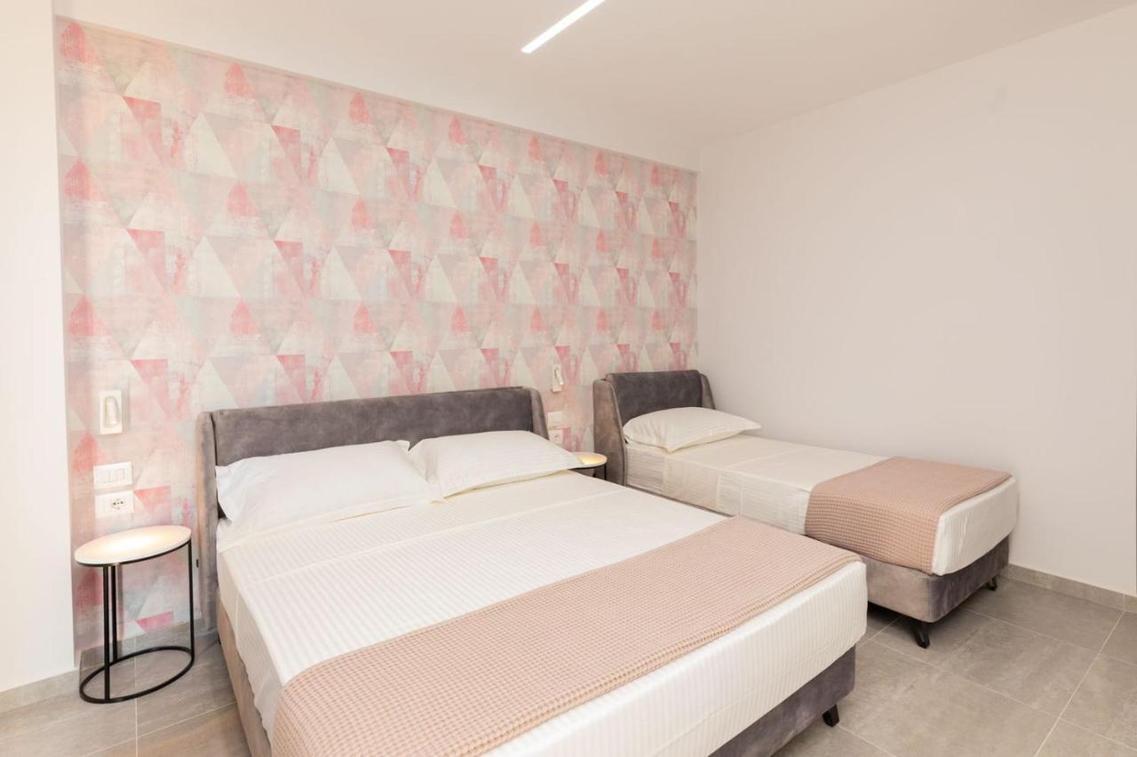 Corallo Rooms Химара Экстерьер фото